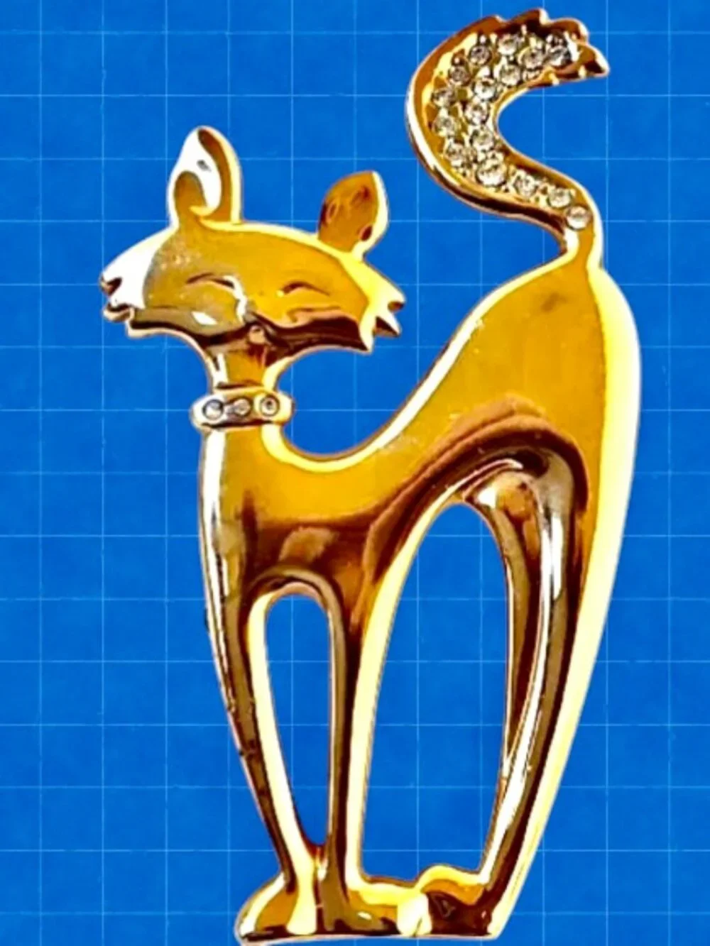 Cat Pin Brooch Mod Sophisticated Kitty Gold Tone & Rhinestone Collar & Tail